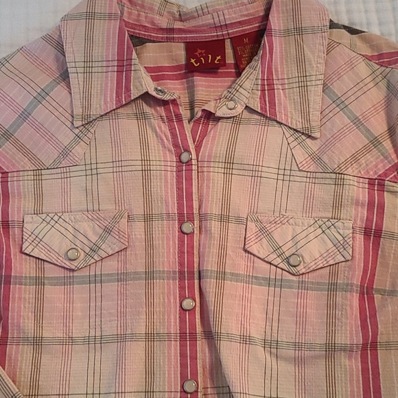 Button Down Shirt - Picture 2 of 5